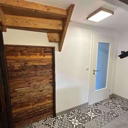 Neue Ferienwohnung Direkt Am Vulkanradweg Ortenberg  Exterior foto